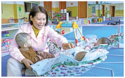 山东潍坊，有位21年守护孤残儿童的福利院长 1029个孩子共一个“妈妈”