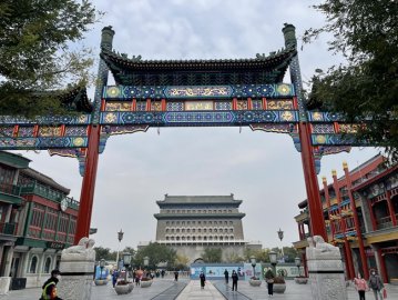 北京中轴线重要建筑前门五牌楼焕新亮相