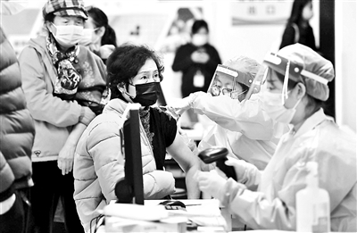 北京：新冠疫苗日接种能力超30万剂次