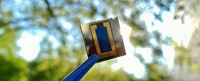新型太阳能电池光电转化效率达25%
