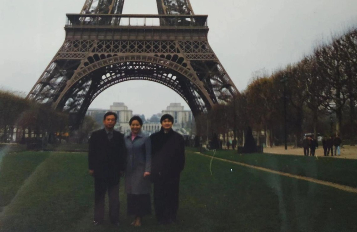 巴黎印象：塞纳河上刺骨的寒风与寥寥无几的游客