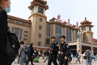 “五一”假期结束客流持续高位 北京铁警提示：看好财物防遗失